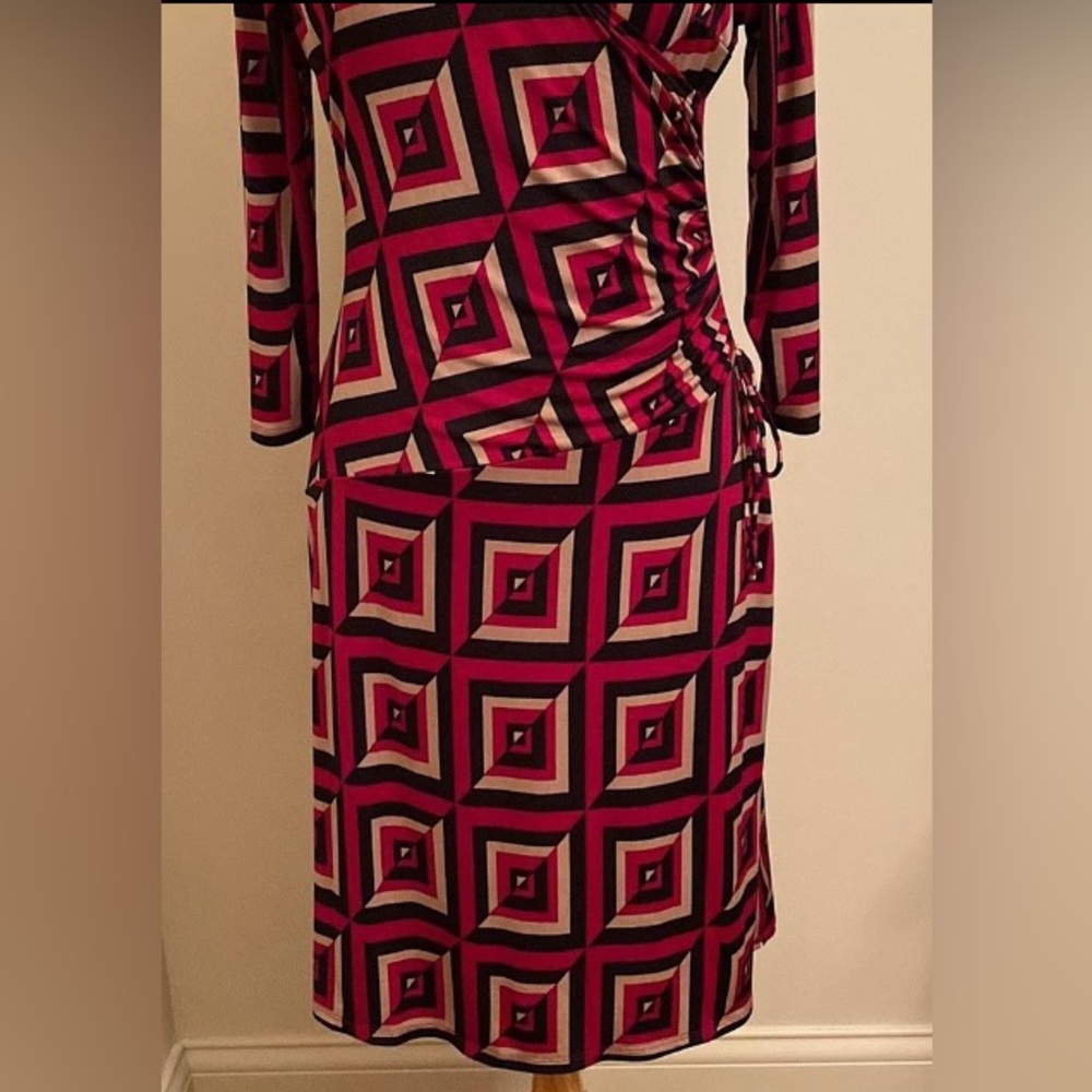 9 & Co Maroon Tan Geometric 10 Faux Wrap Retro Modern Career Chic Indie Dress - Picture 3 of 10
